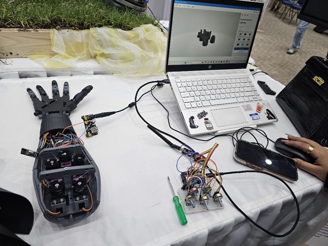 Real-Time Hand Gesture Control System Using Deep Learning and Robotics